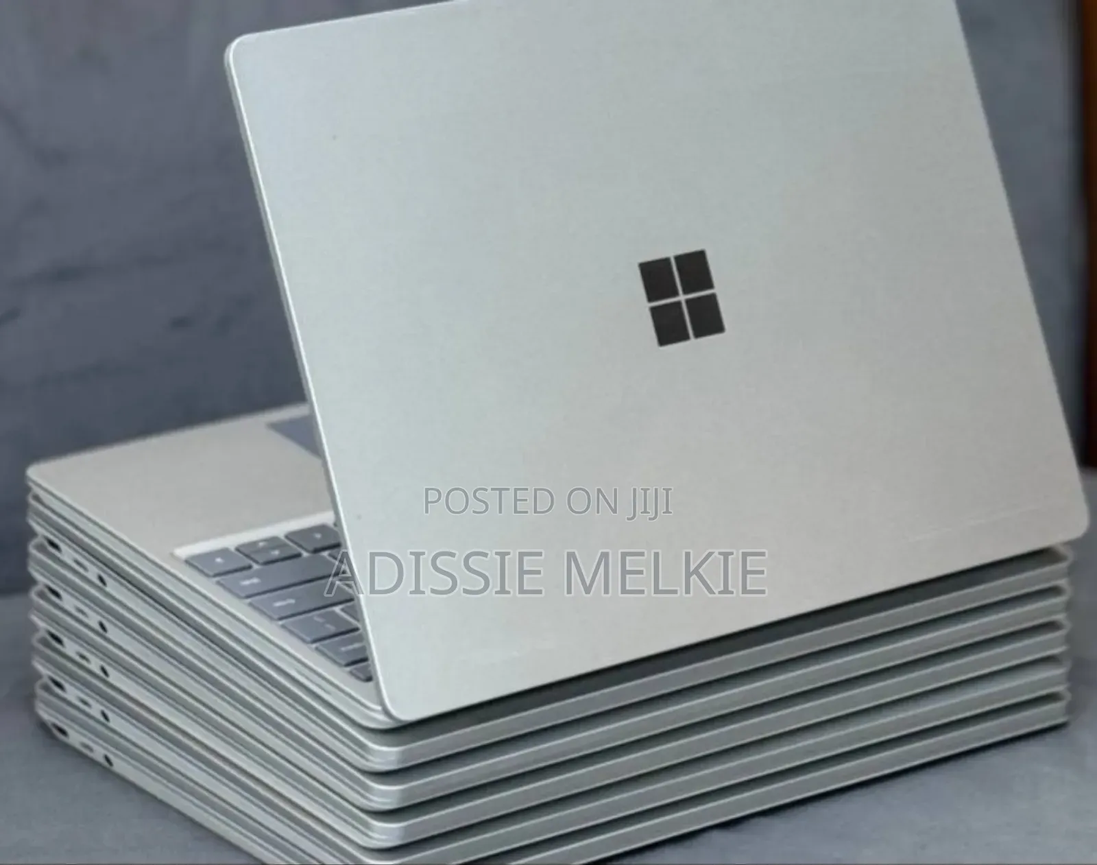 New Laptop Microsoft Surface Go 16GB Intel Core i5 SSD 512GB