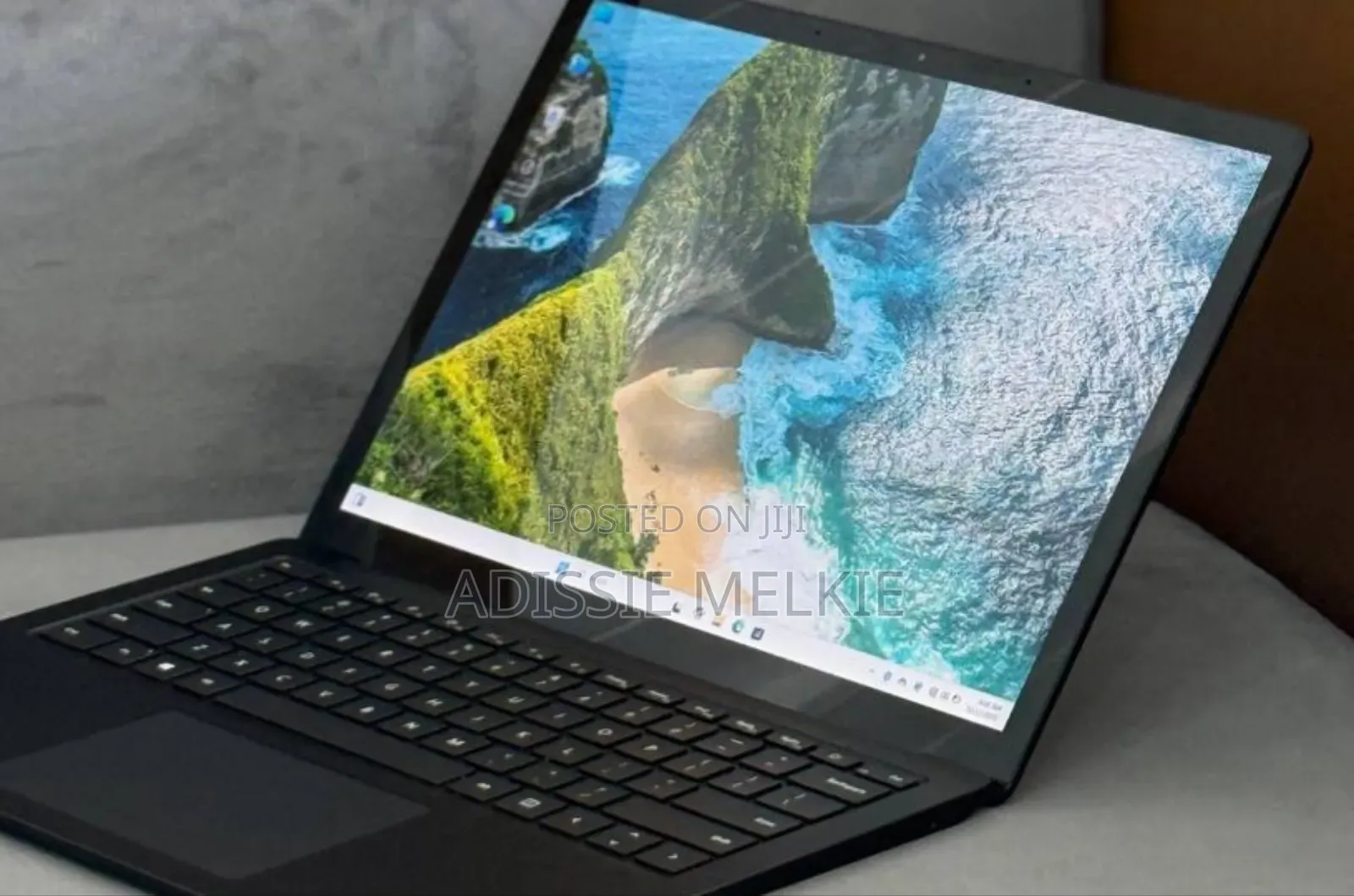 New Laptop Microsoft Surface Laptop 4 16GB Intel Core i7 SSD 256GB