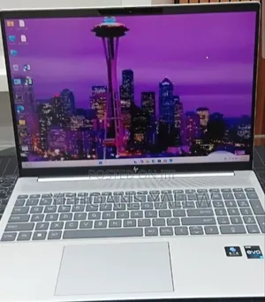 New Laptop HP Pavilion 17z 16GB Intel Core i7 SSD 1T