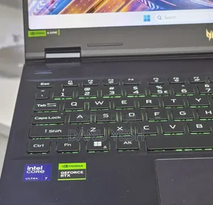 New Laptop Acer Predator Helios Neo 14 16GB Intel Core Ultra 7 SSD 1T