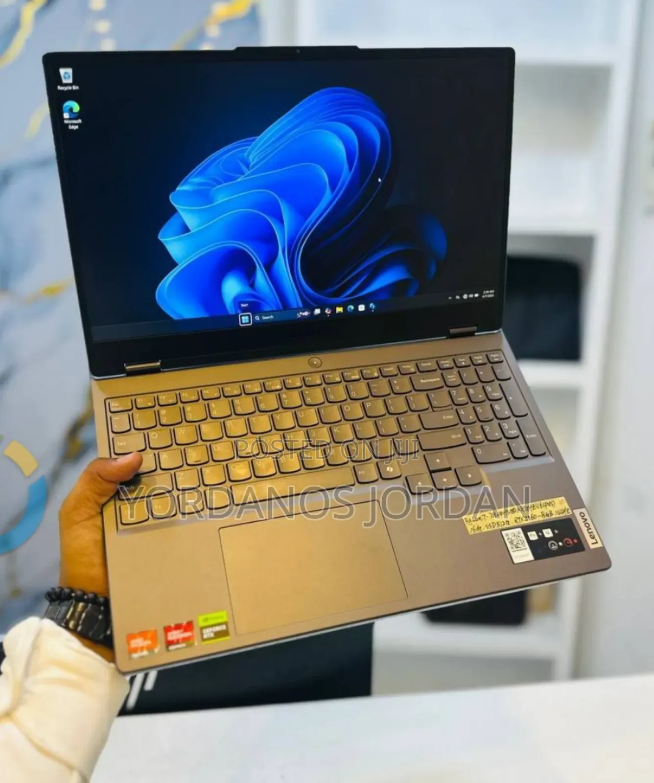 New Laptop Lenovo Legion 5 16GB AMD Ryzen 7 SSD 512GB