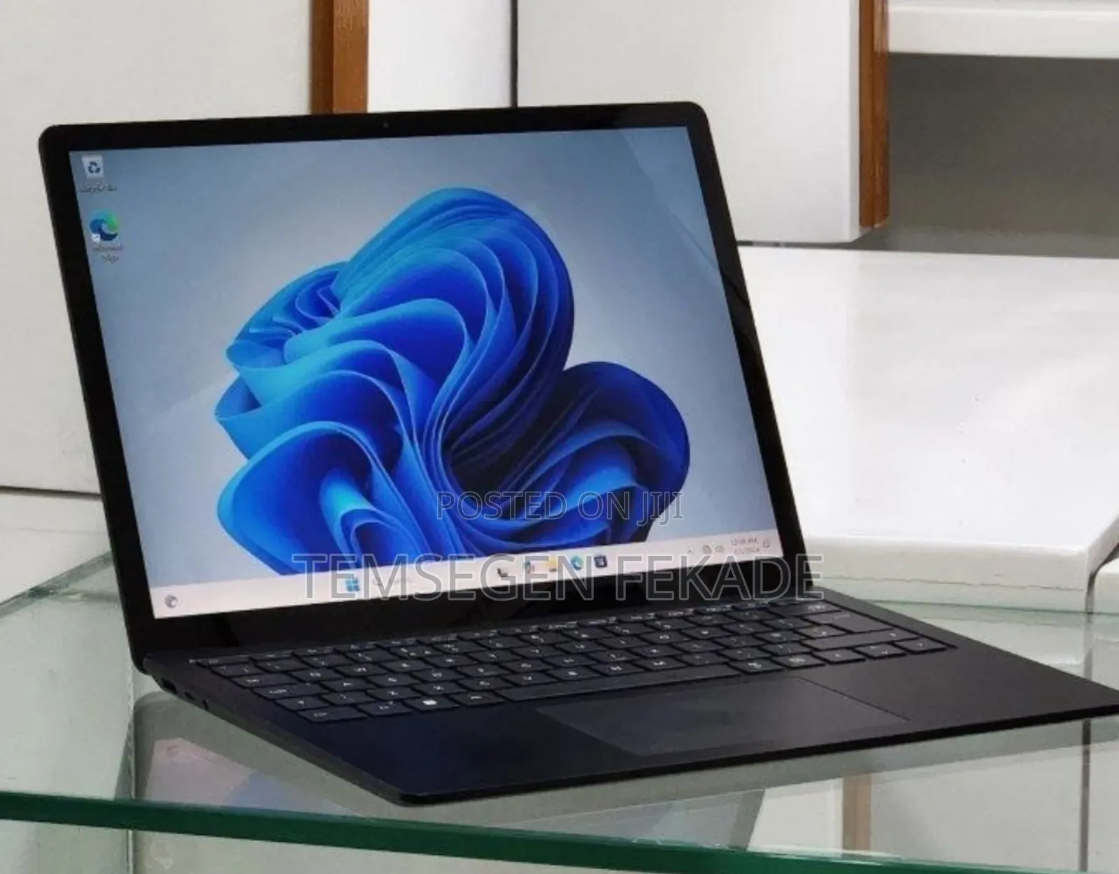 New Laptop Microsoft Surface Laptop 4 16GB Intel Core i7 SSD 512GB