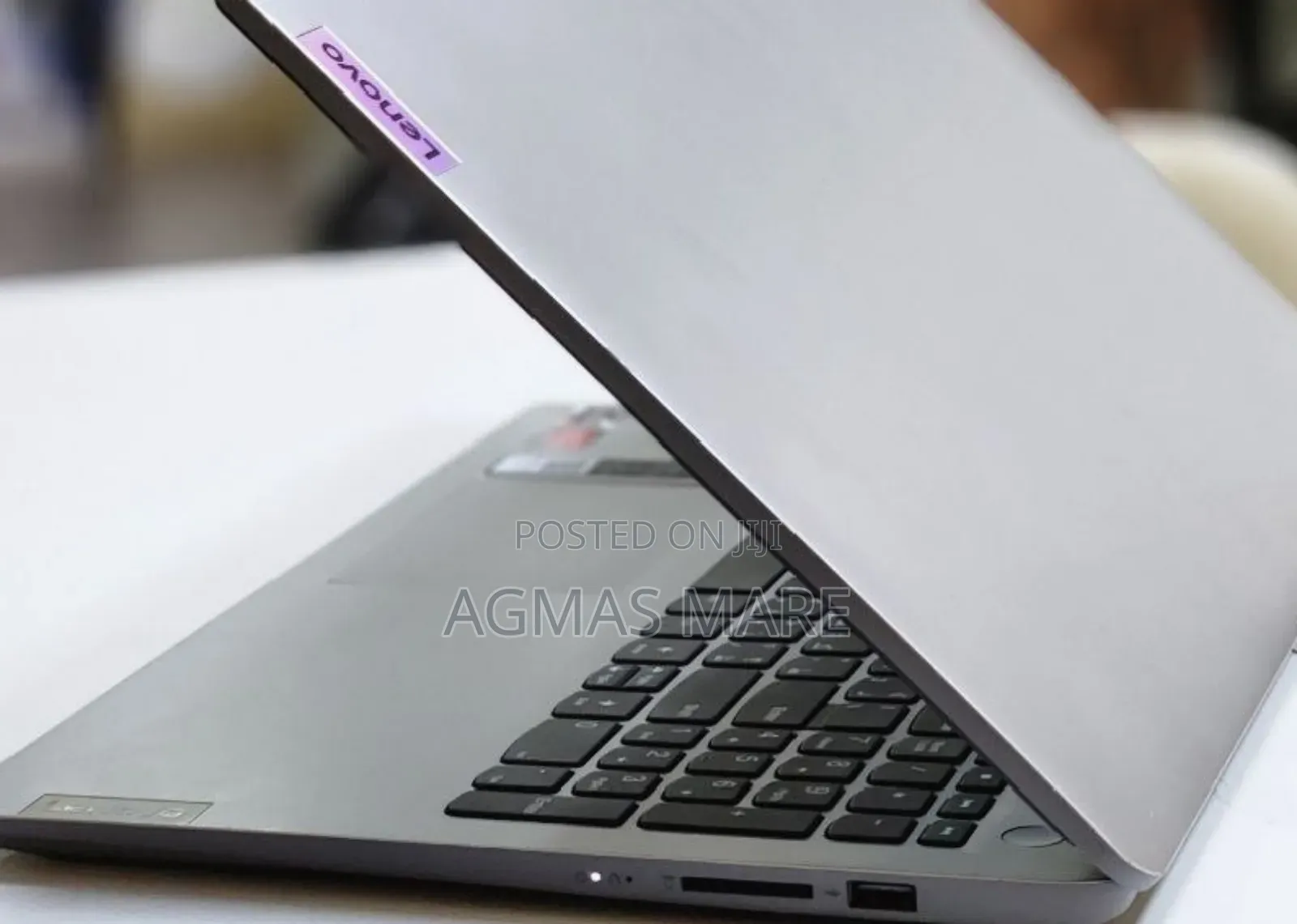 New Laptop Lenovo Ideapad 3 8GB AMD Ryzen 5 SSD 512GB