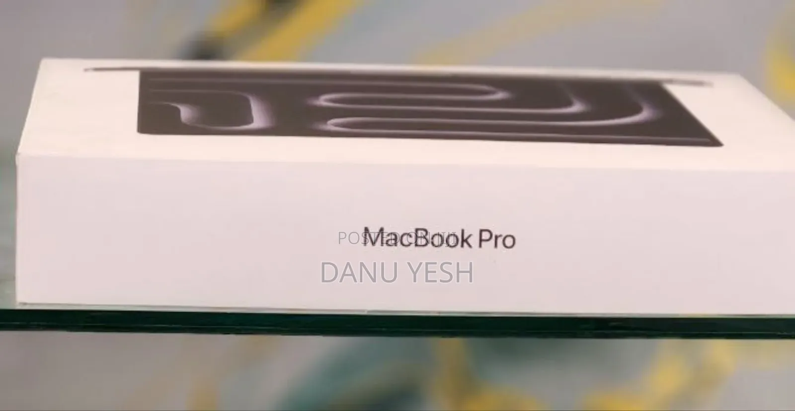 New Laptop Apple MacBook Pro 16GB Apple M5 SSD 1T