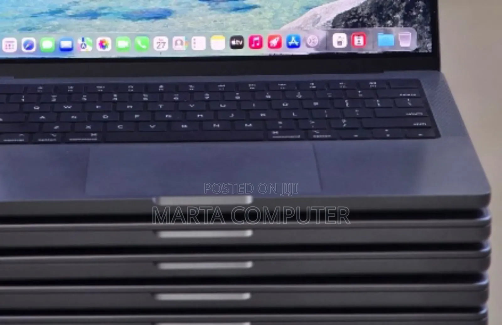 New Laptop Apple MacBook Pro M1 32GB Apple M1 Pro SSD 512GB