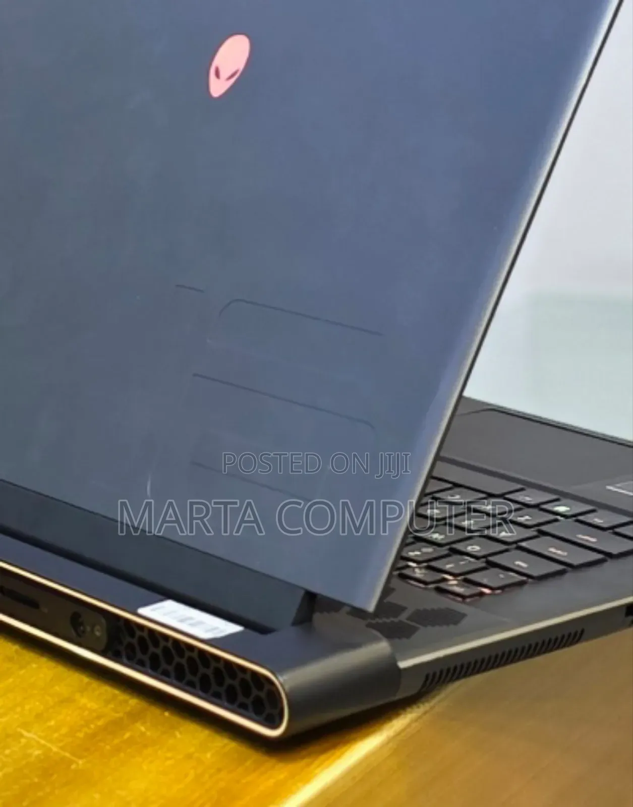New Laptop Alienware X16 r1 16GB Intel Core i9 SSD 1T