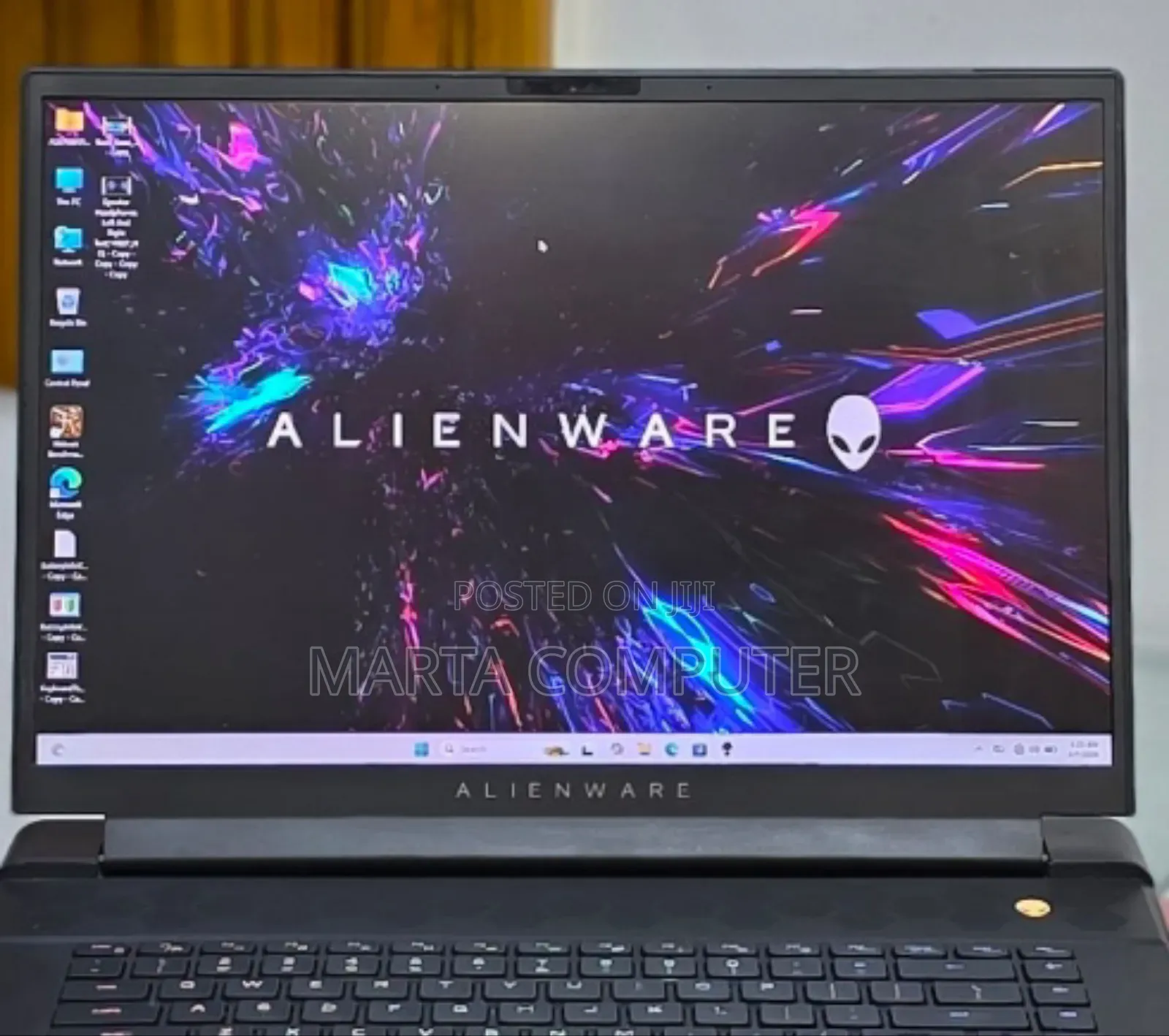 New Laptop Alienware X16 r1 16GB Intel Core i9 SSD 1T