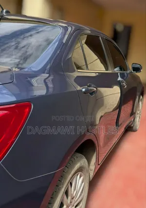 Suzuki Dzire 2022 Blue