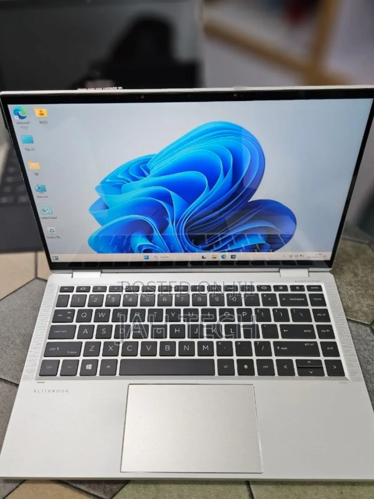 New Laptop HP EliteBook 1040 G8 16GB Intel Core i7 SSD 512GB