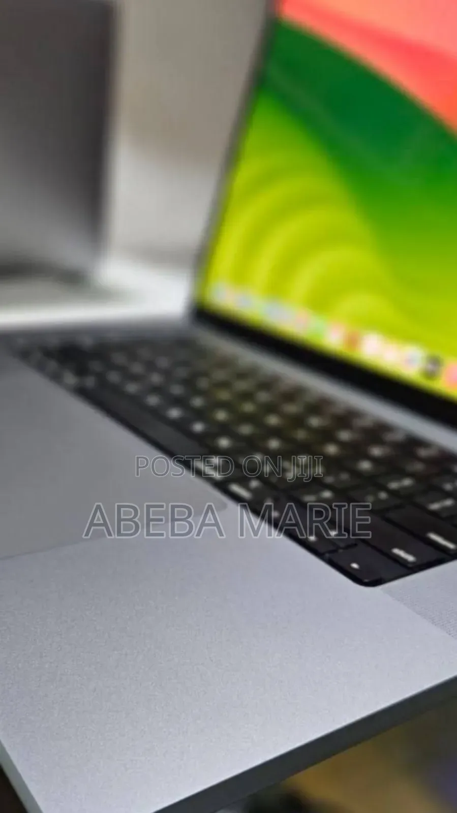 New Laptop Apple MacBook Pro M1 32GB Apple M1 Pro SSD 1T