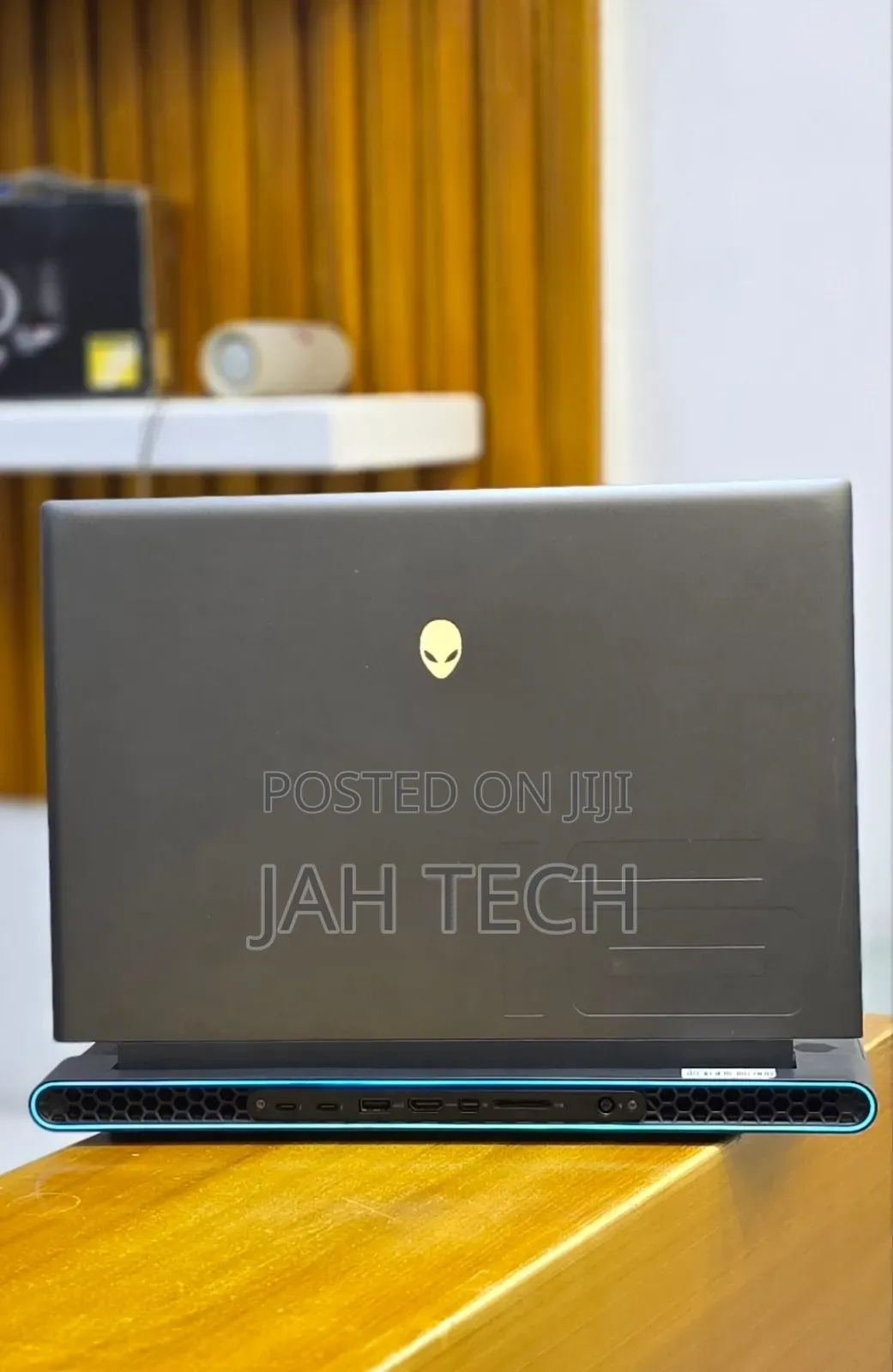 New Laptop Alienware X16 r1 16GB Intel Core i9 SSD 1T