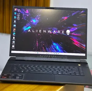 New Laptop Alienware X16 r1 16GB Intel Core i9 SSD 1T