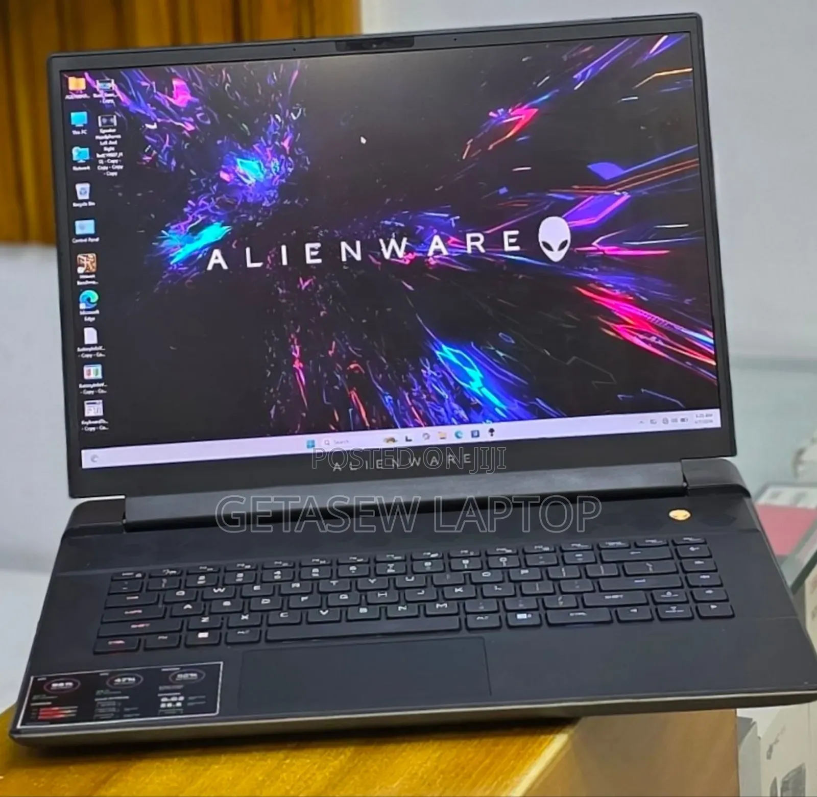 New Laptop Alienware X16 r1 16GB Intel Core i9 SSD 1T
