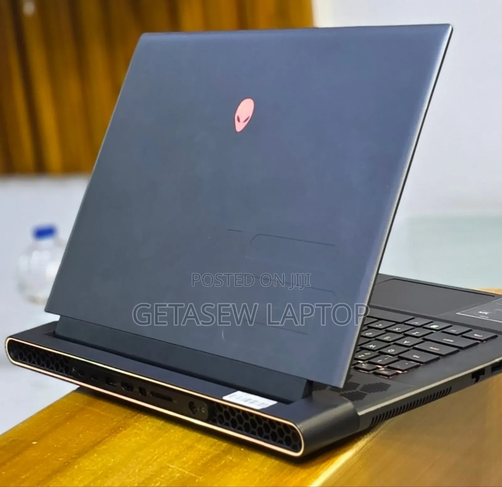New Laptop Alienware X16 r1 16GB Intel Core i9 SSD 1T