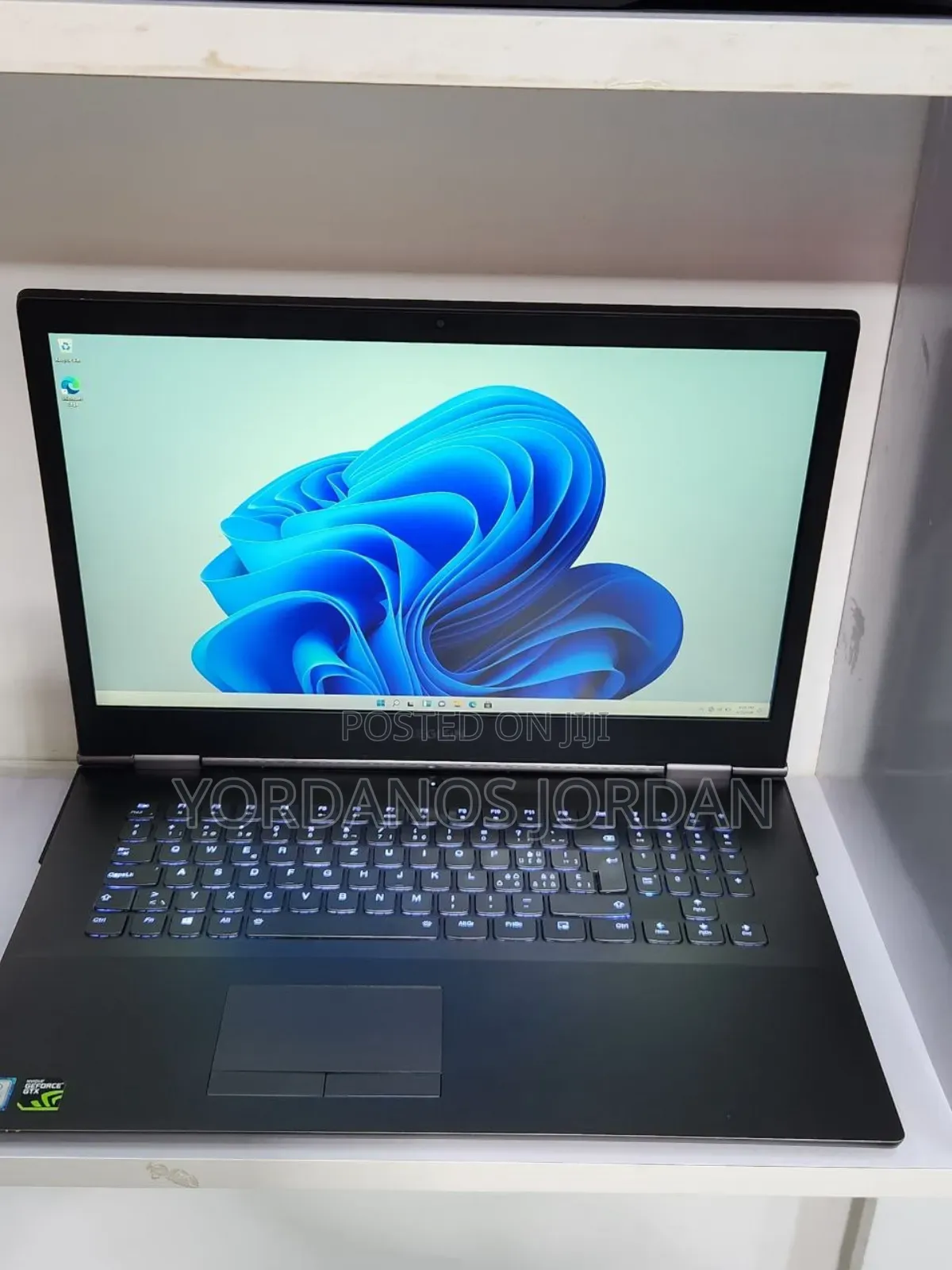 New Laptop Lenovo Legion Y730 16GB Intel Core i7 SSHD (Hybrid) 1.5T