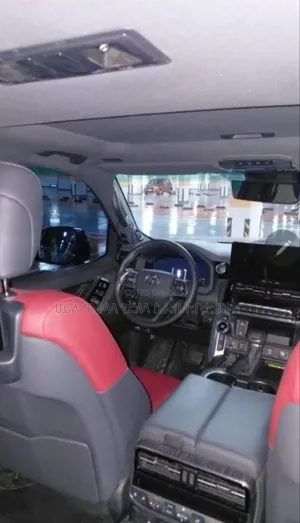 New Toyota Land Cruiser 2025 Black
