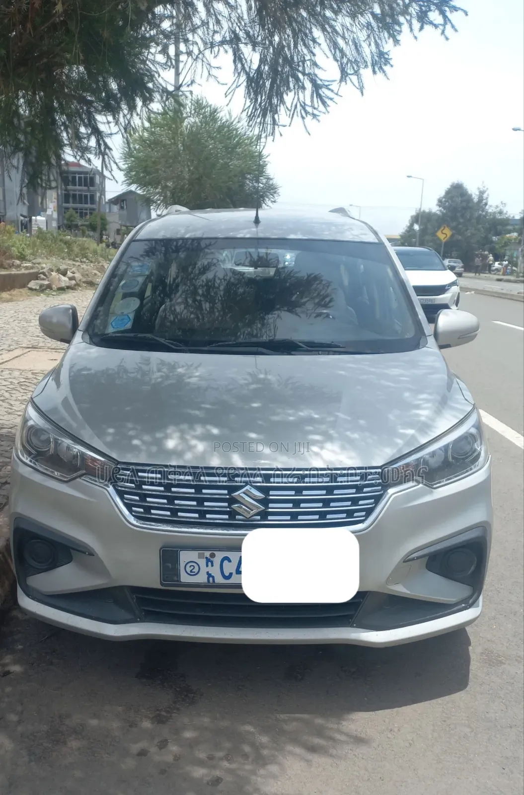 Suzuki Ertiga 2021 Silver