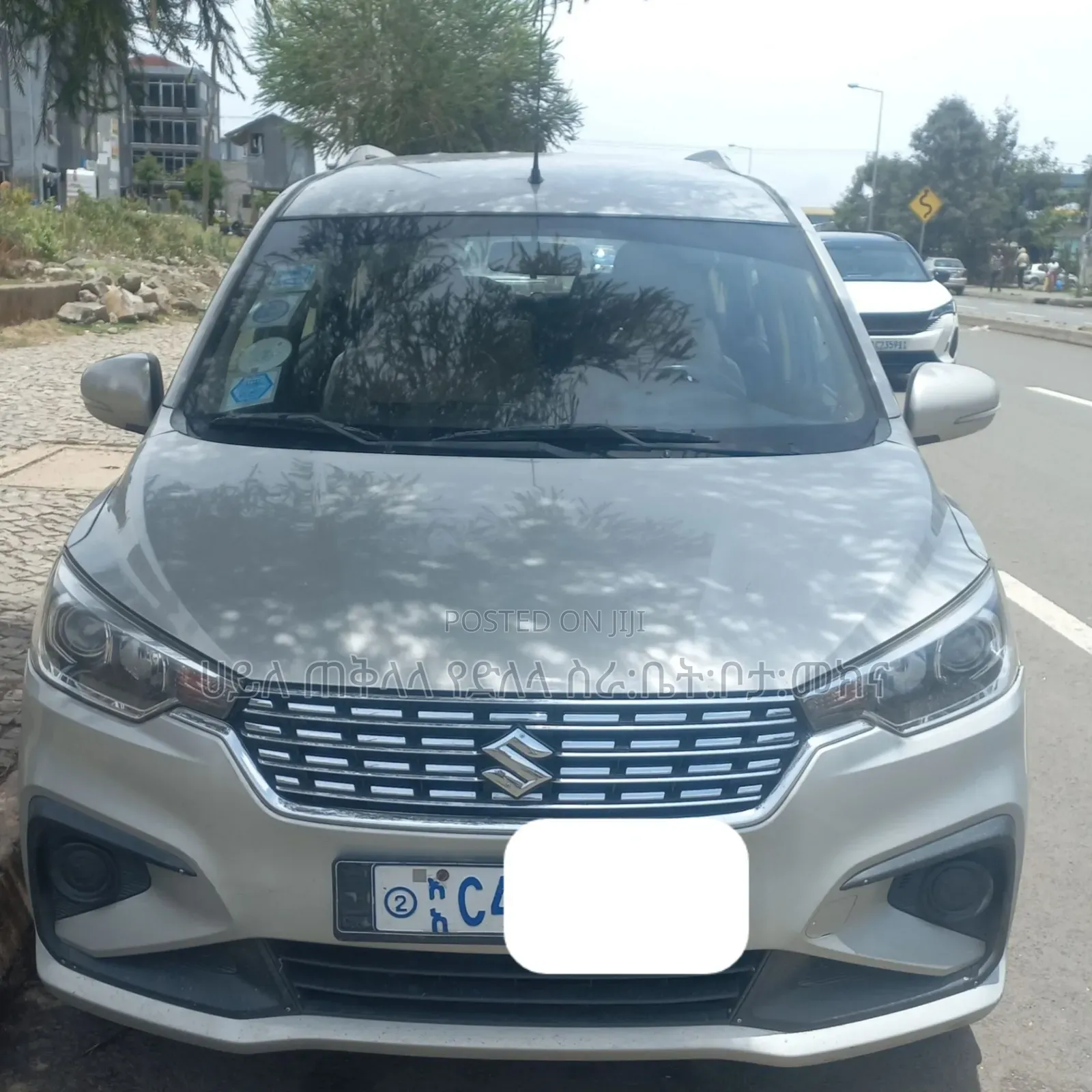 Suzuki Ertiga 2021 Silver