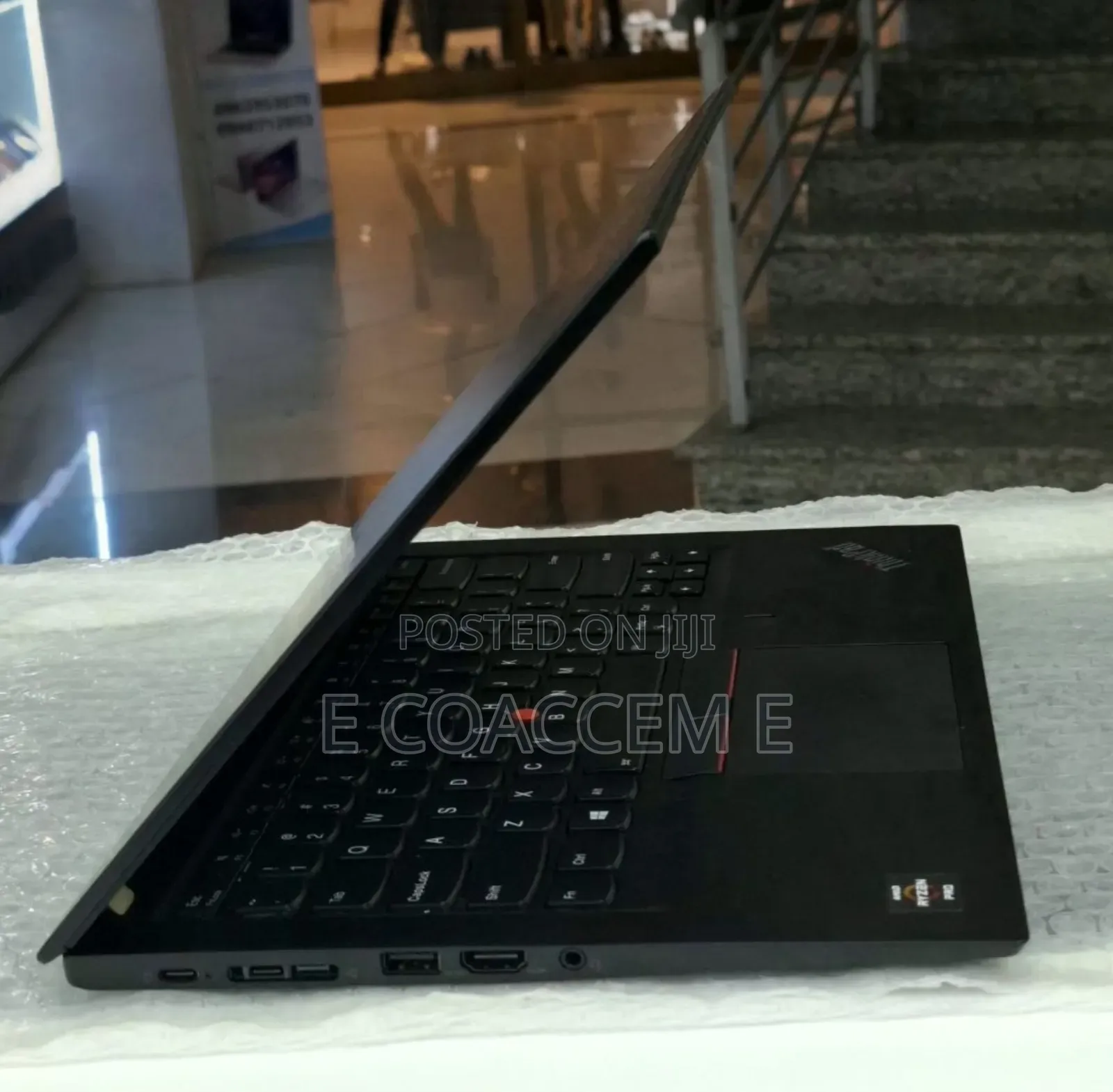 New Laptop Lenovo ThinkPad t495s 16GB AMD Ryzen 7 SSD 512GB