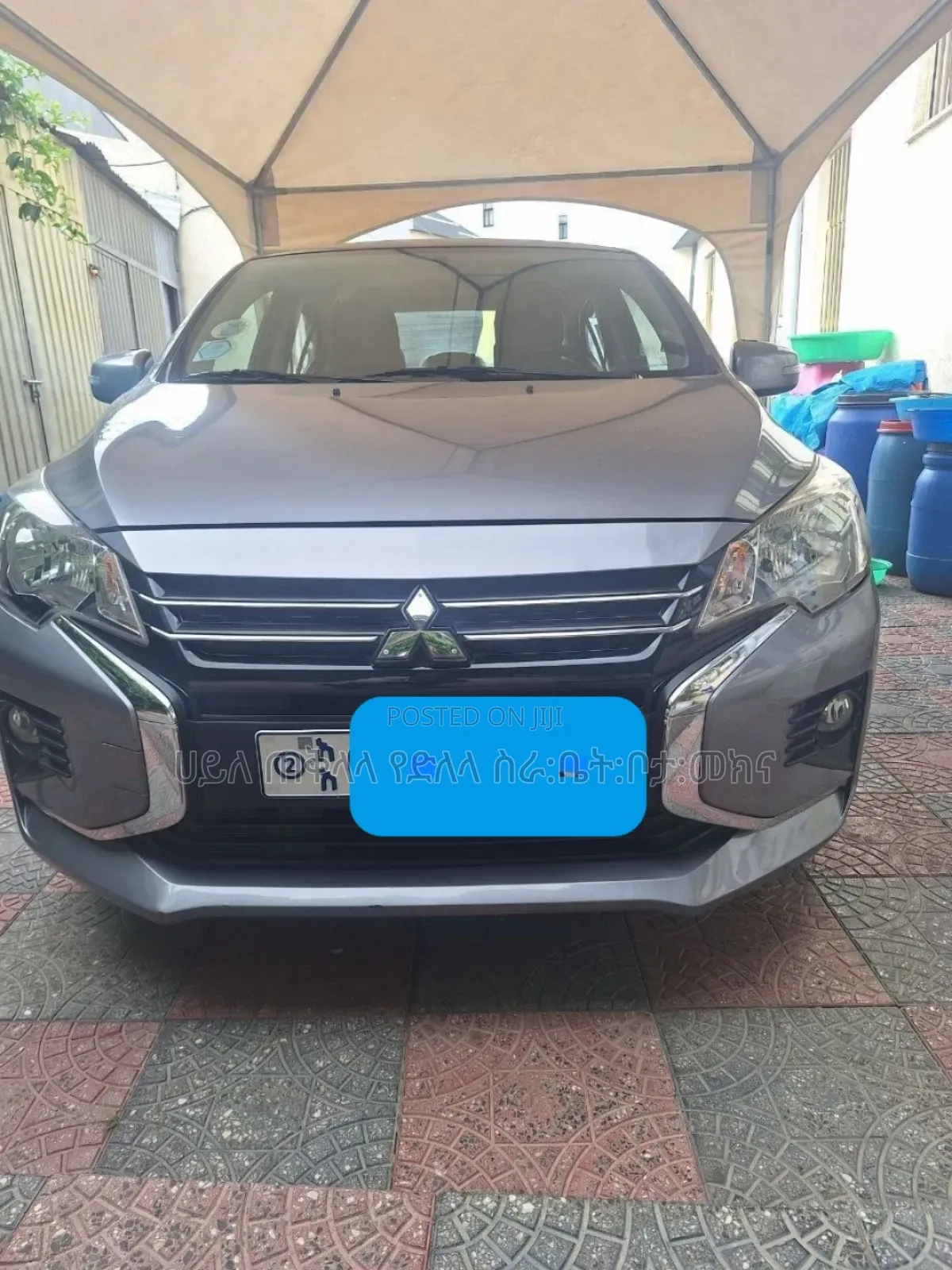 Mitsubishi Attrage 2022 Silver
