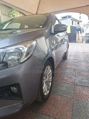 Mitsubishi Attrage 2022 Silver