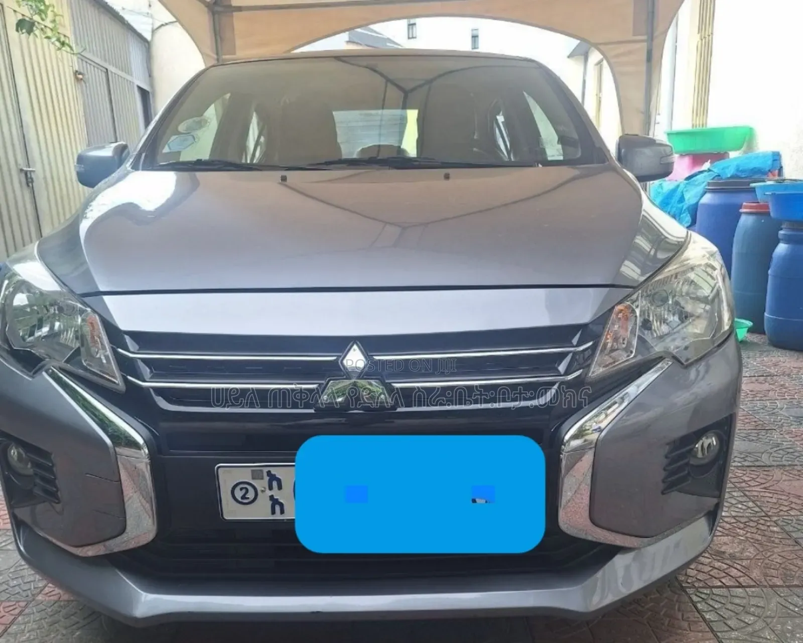 Mitsubishi Attrage 2022 Silver