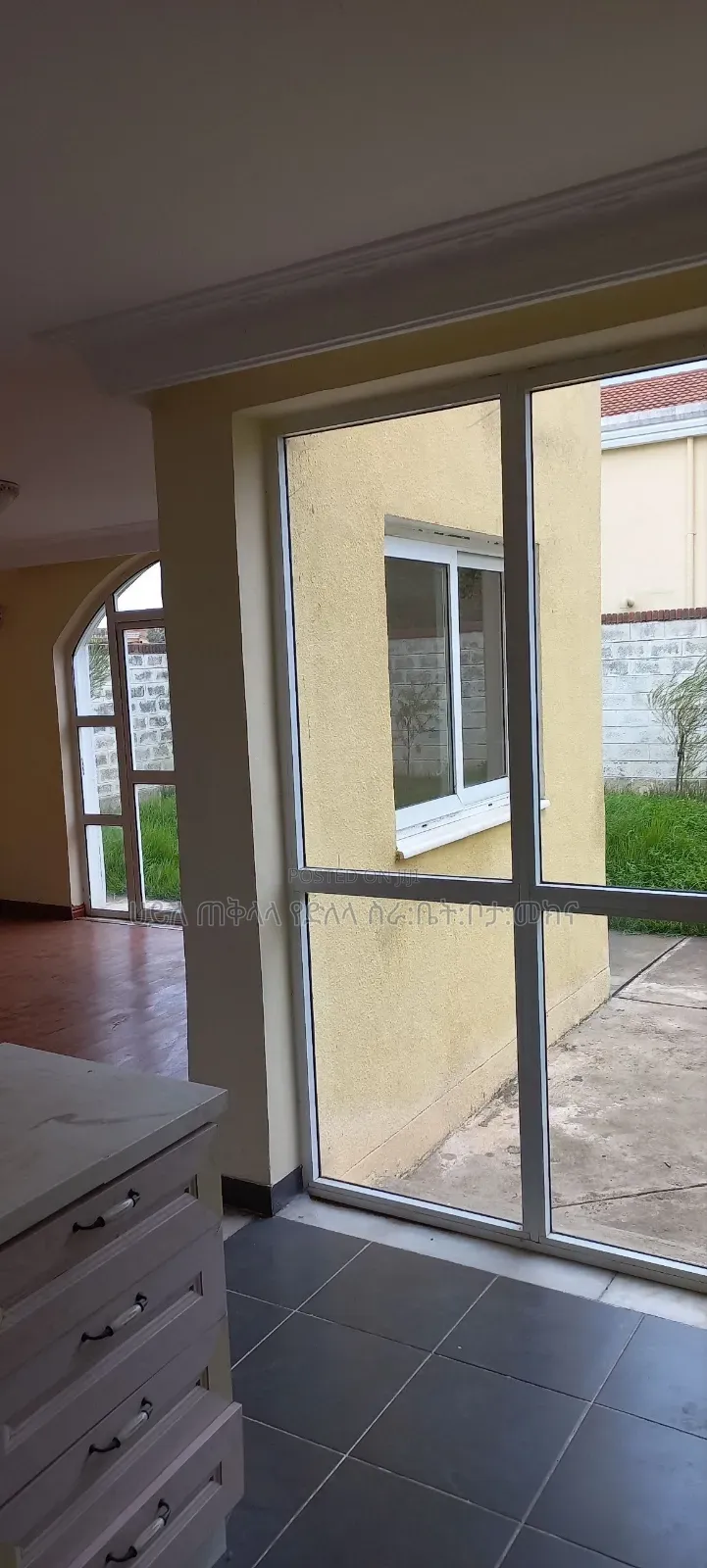 Furnished 7bdrm Townhouse/Terrace in Ccd Real State, Oromia-Finfinne