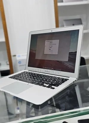 New Laptop Apple MacBook Air 2015 8GB Intel Core i5 SSD 128GB