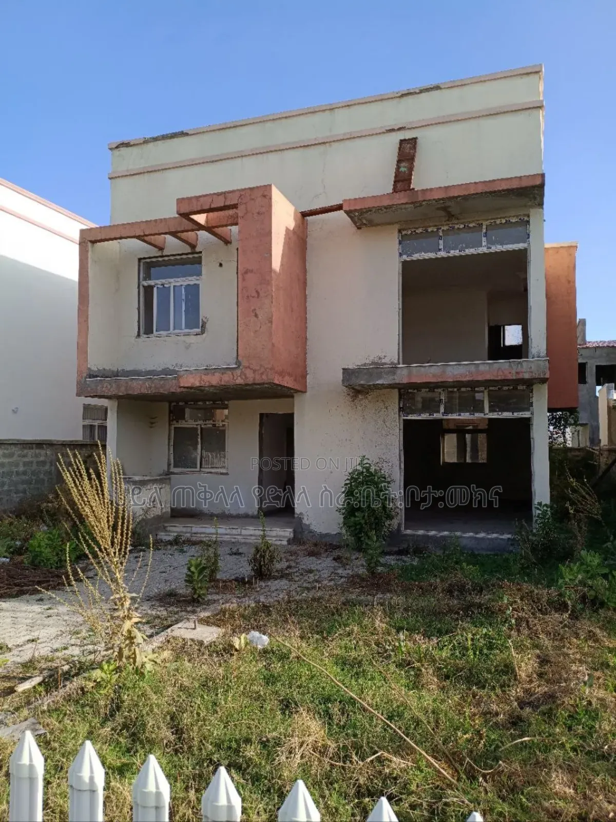 6bdrm Townhouse/Terrace in Ccd Real State, Oromia-Finfinne for sale