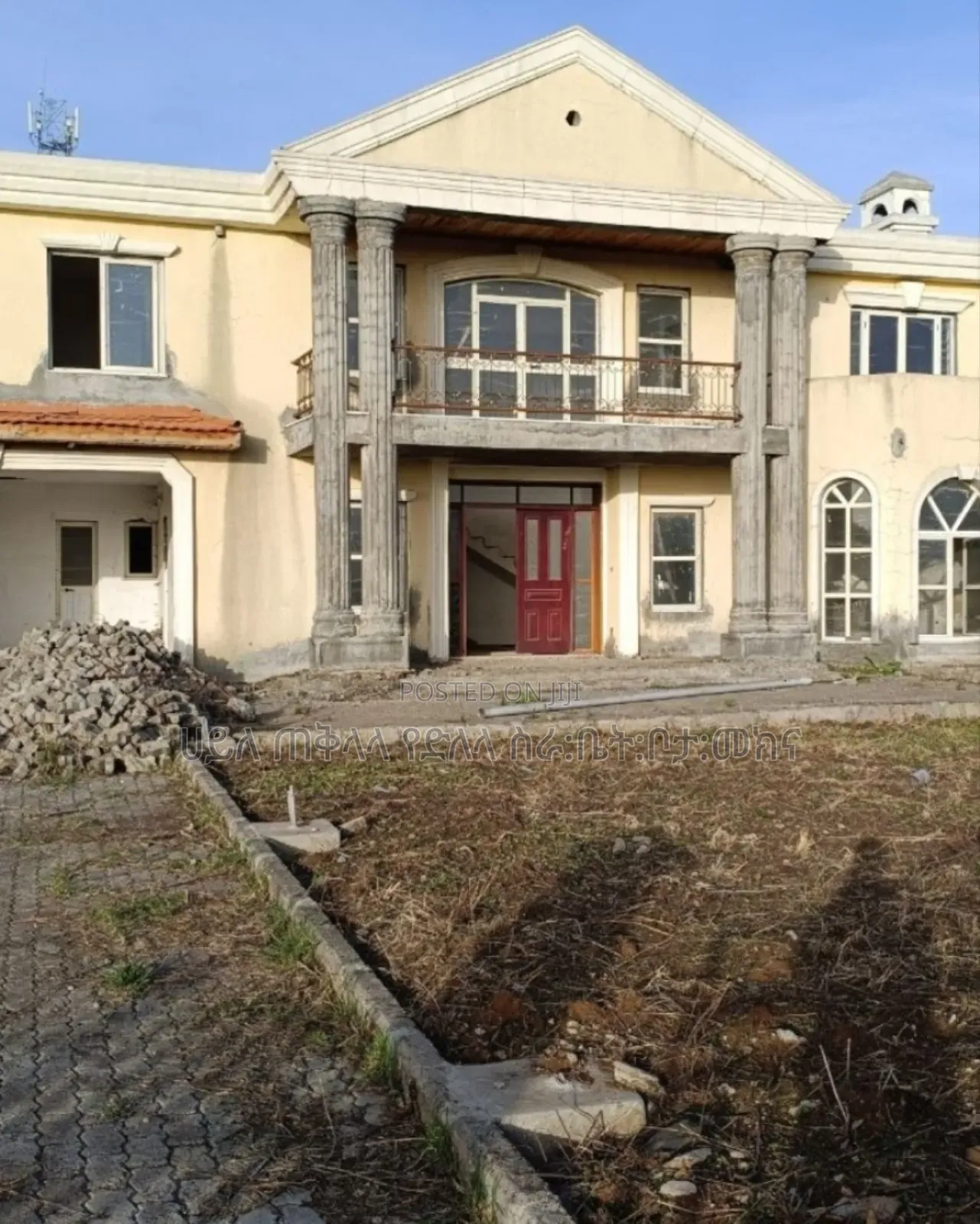7bdrm Townhouse/Terrace in Ccd Real State, Oromia-Finfinne for sale