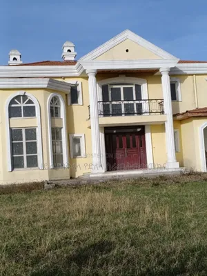7bdrm Townhouse/Terrace in Ccd Real State, Oromia-Finfinne for sale