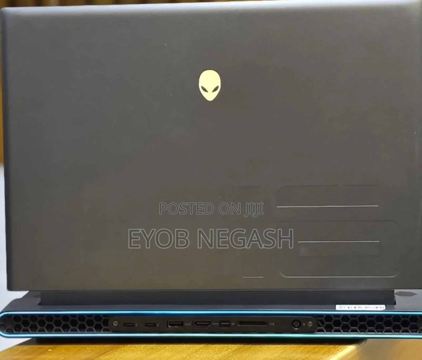New Laptop Alienware M17x R2 16GB Intel Core i9 SSD 1T