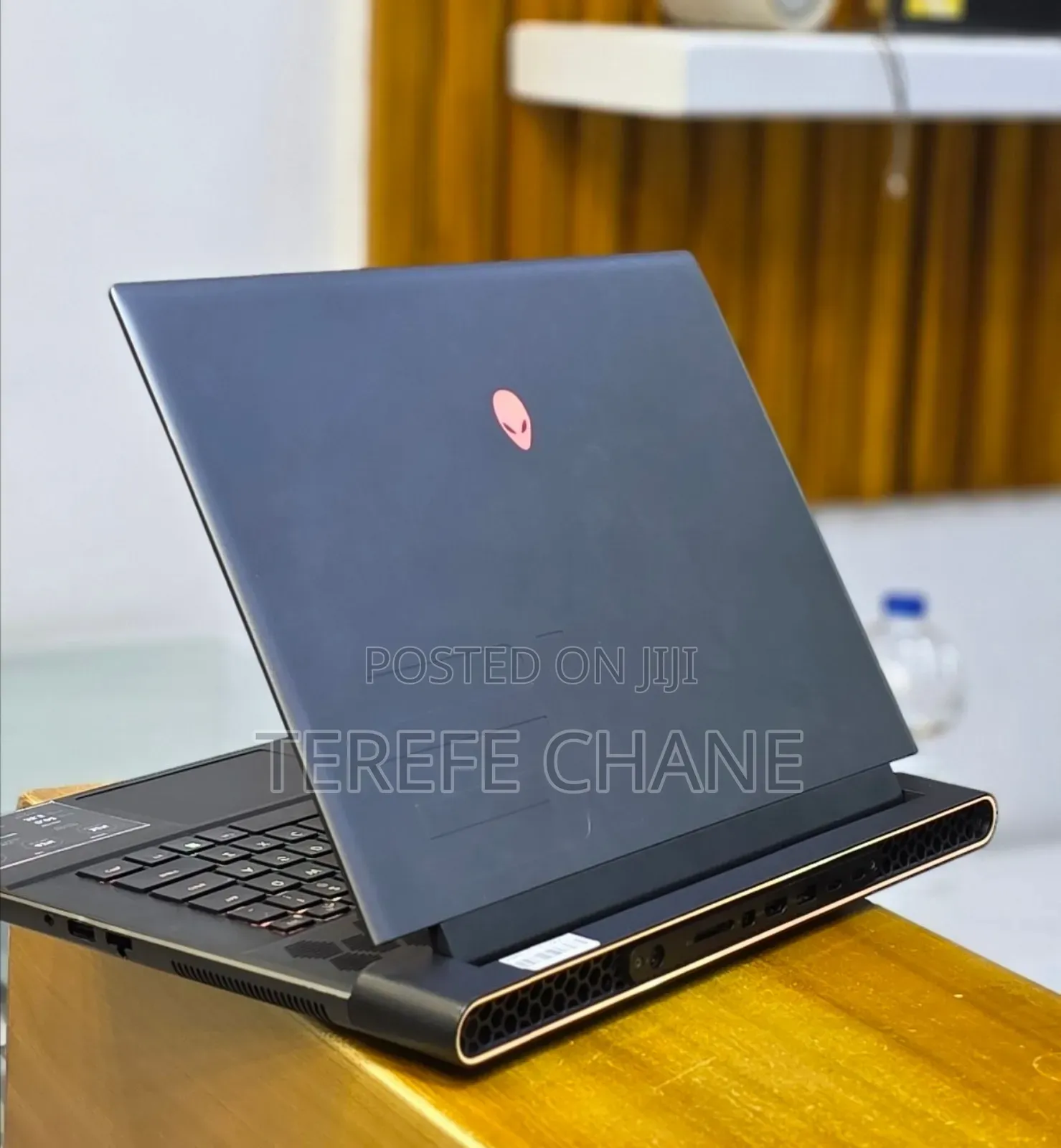 New Laptop Alienware X16 r1 16GB Intel Core i9 SSD 1T