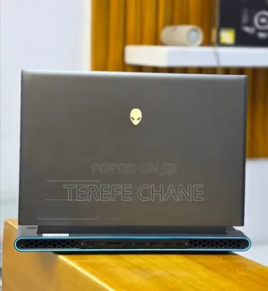 New Laptop Alienware X16 r1 16GB Intel Core i9 SSD 1T