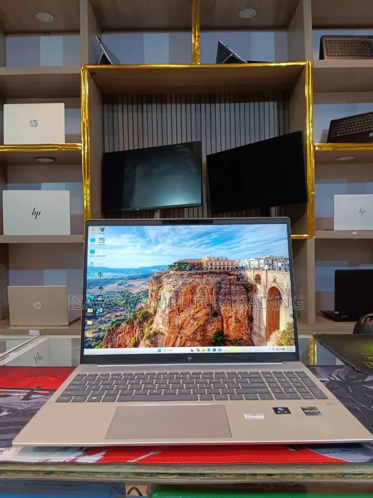 New Laptop HP Pavilion 15 16GB Intel Core i7 SSD 1T