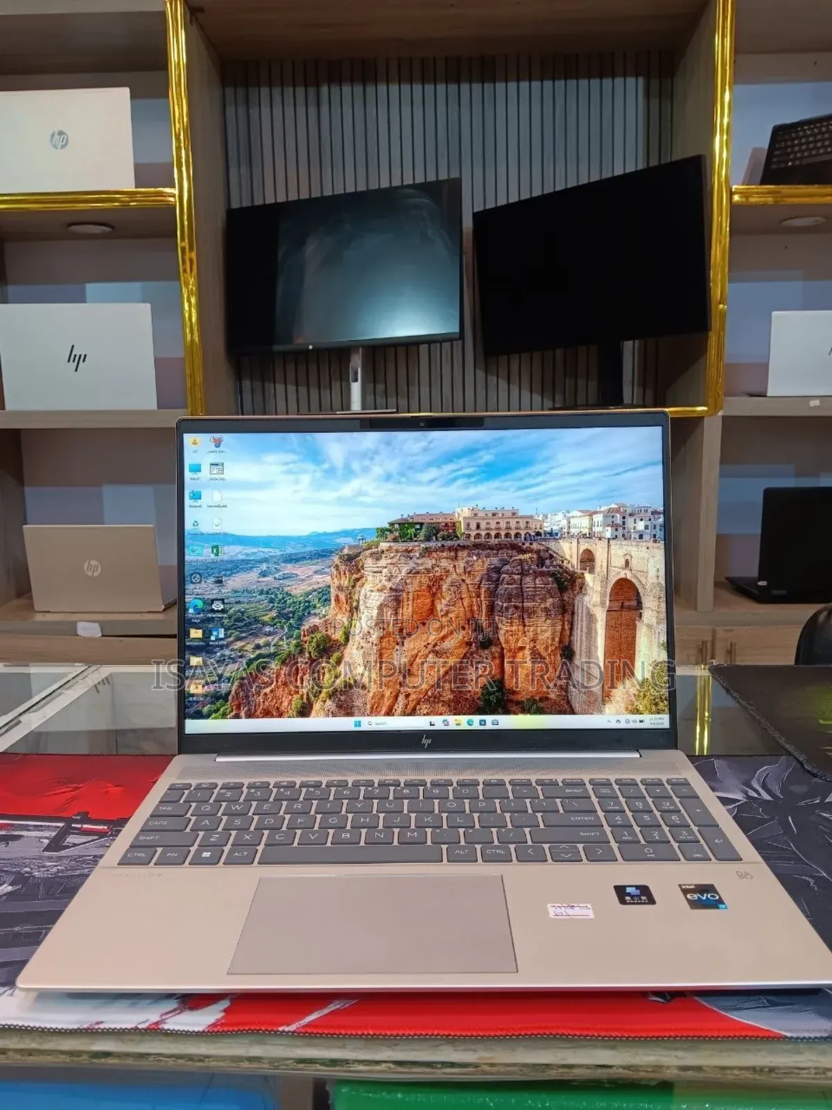 New Laptop HP Pavilion 15 16GB Intel Core i7 SSD 1T