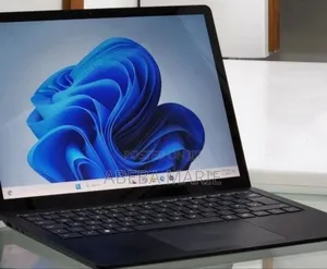 New Laptop Microsoft Surface Laptop 4 16GB Intel Core i7 SSD 512GB