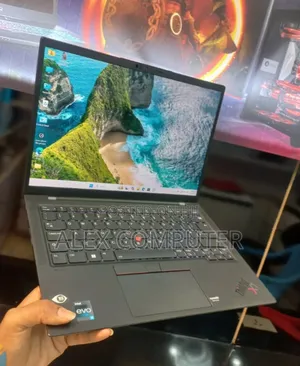 New Laptop Lenovo ThinkPad X1 Carbon 16GB Intel Core i7 SSD 1T
