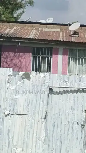 Furnished 7bdrm House in Dukam, East Shewa for sale