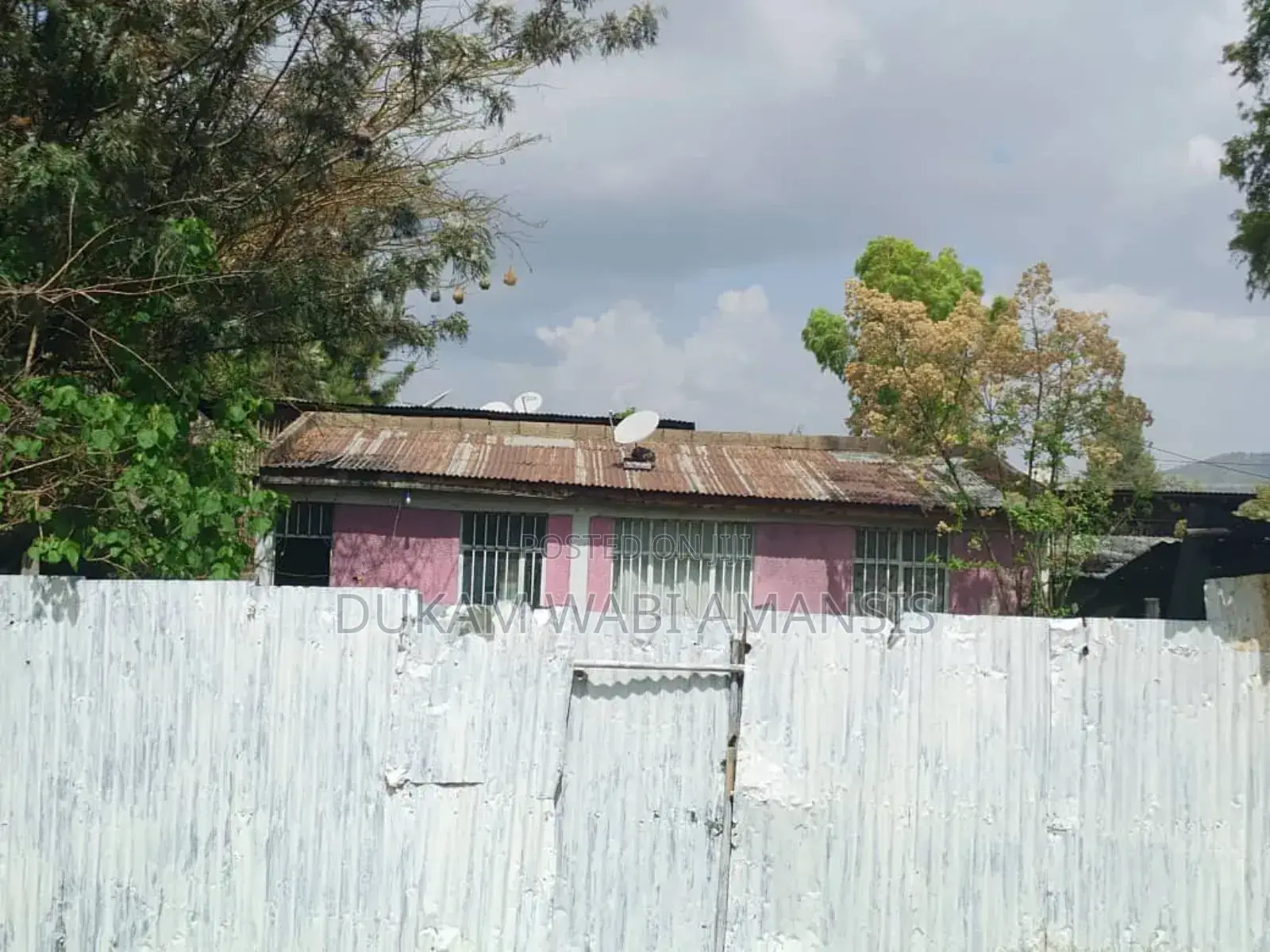 Furnished 7bdrm House in Dukam, East Shewa for sale