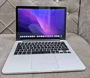 New Laptop Apple MacBook Pro 2015 8GB Intel Core i7 SSD 256GB