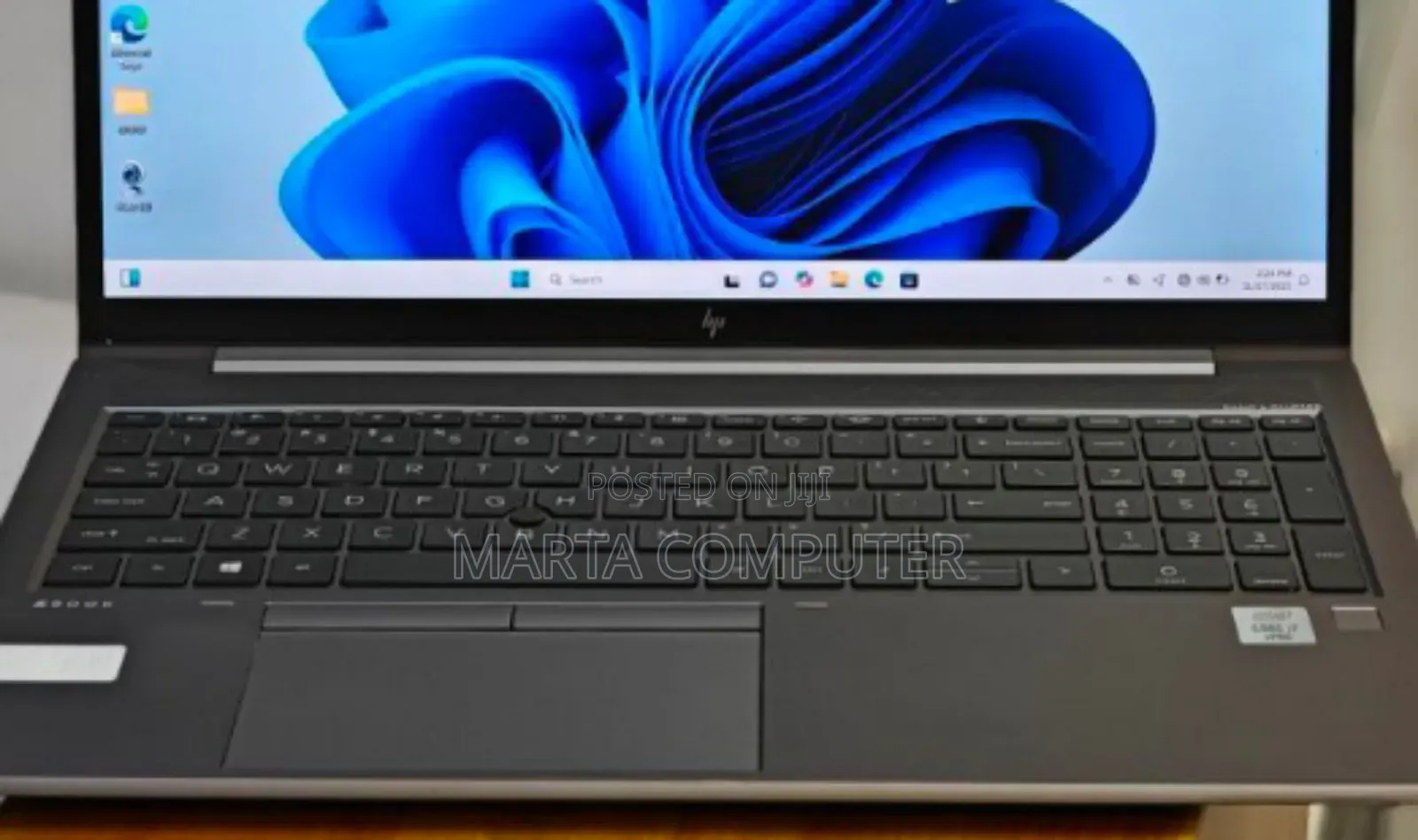 New Laptop HP ZBook Firefly 15 G7 16GB Intel Core i7 SSD 512GB