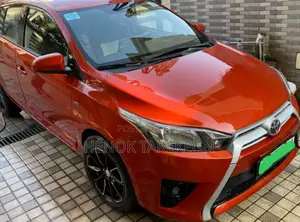 Toyota Yaris iA 2016 Red