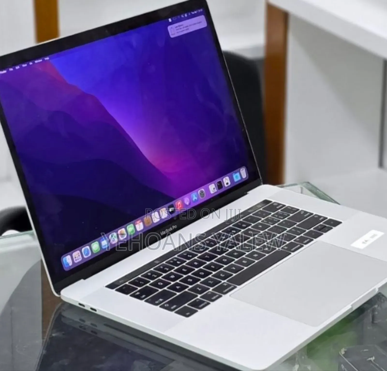 New Laptop Apple MacBook Pro 2016 16GB Intel Core i7 SSD 256GB