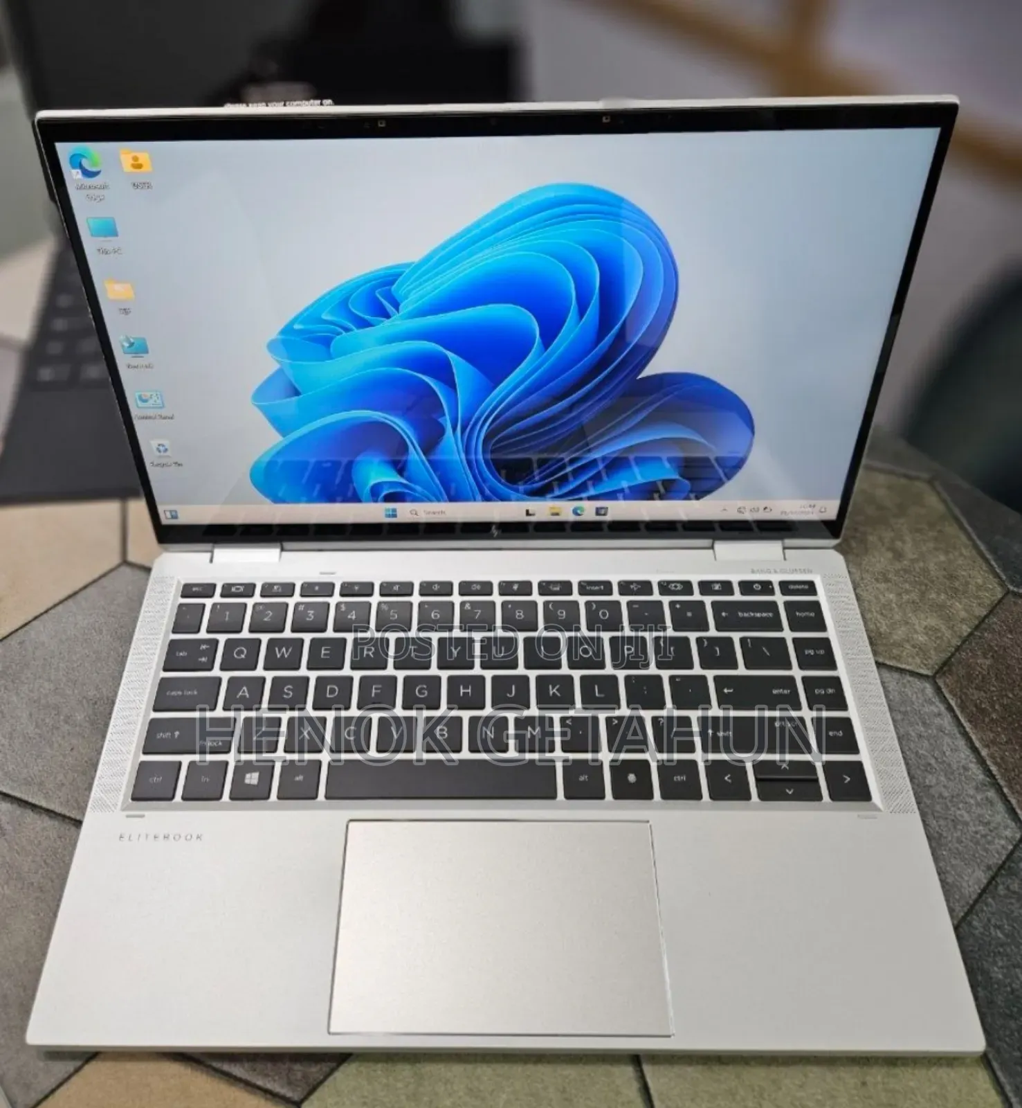New Laptop HP EliteBook 1040 G8 16GB Intel Core i7 SSD 512GB