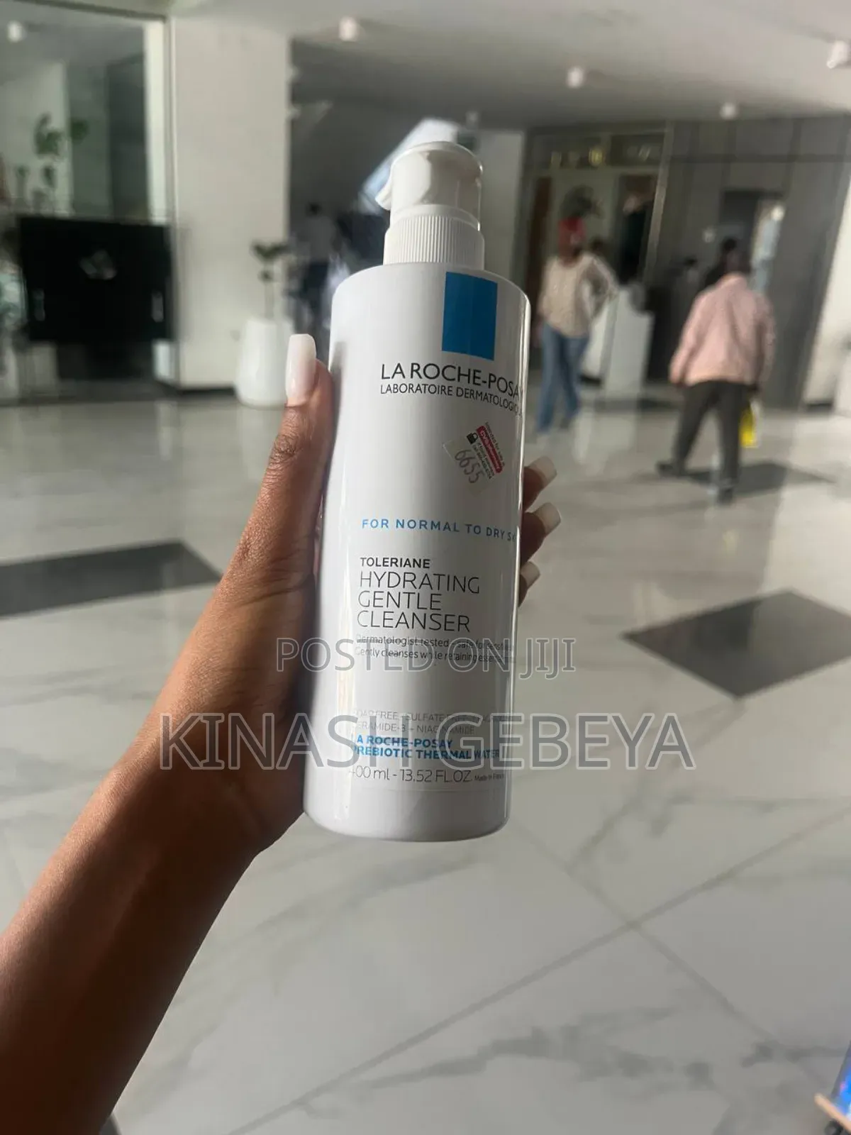 La Roche Posay Toleriane Hydrating Skin Gentle Cleanser