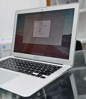 New Laptop Apple MacBook Air 2015 8GB Intel Core i5 SSD 128GB