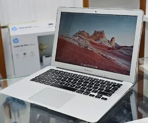 New Laptop Apple MacBook Air 2015 8GB Intel Core i5 SSD 128GB