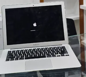 New Laptop Apple MacBook Air 2015 8GB Intel Core i5 SSD 128GB