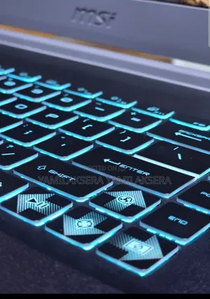 New Laptop MSI 16GB Intel Core i5 SSD 512GB